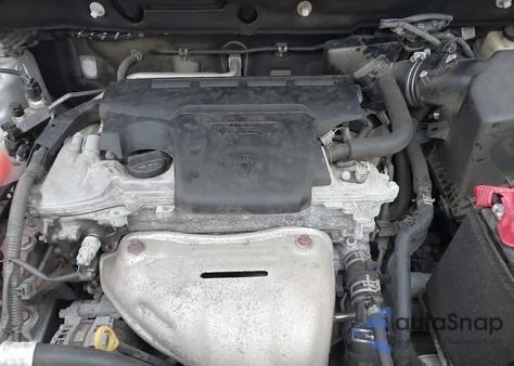 2015 Toyota Rav4 Limited z USA, uszkodzony, nr VIN 2T3DFREV3FW256176